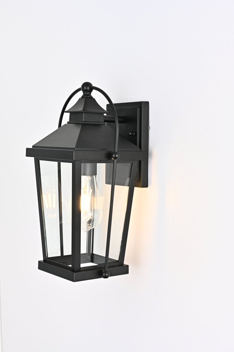 1-Light, Outdoor Wall Mount Light In Traditional Style, Outdoor Wall Sconce - 11.02"L x 10.16"W x 19.69"H