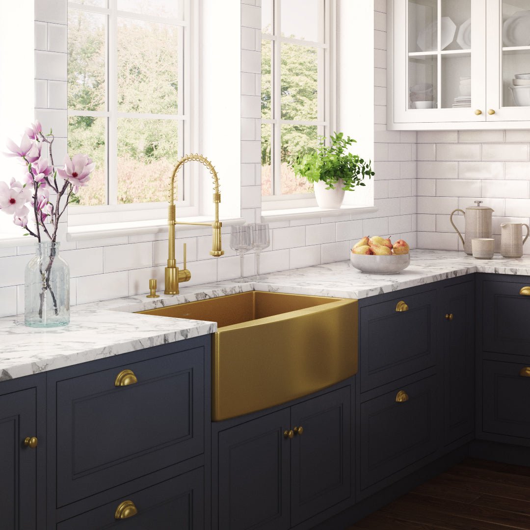 33-inch Apron-Front Farmhouse Kitchen Sink - Brass Tone Matte Gold Stainless Steel Single Bowl