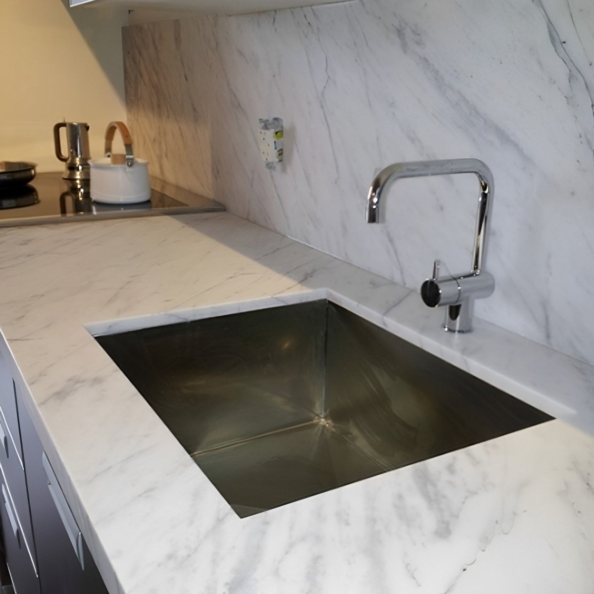 6 X 6 In Bianco Venatino Honed Marble