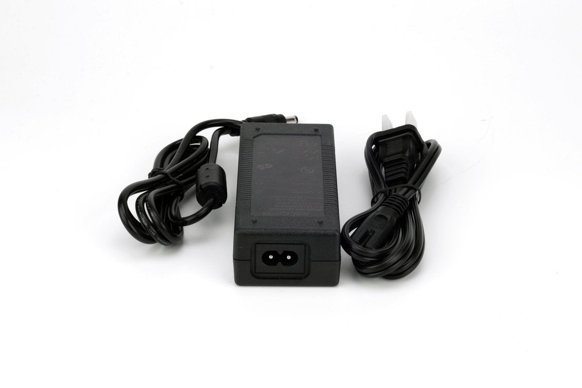 60W Desktop LED Power Supply 60W / 100-240V AC / 12V / 5A