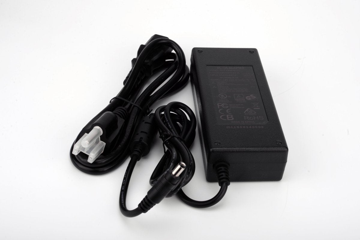 72W Desktop LED Power Supply 72W / 100-240V AC / 12V / 3A