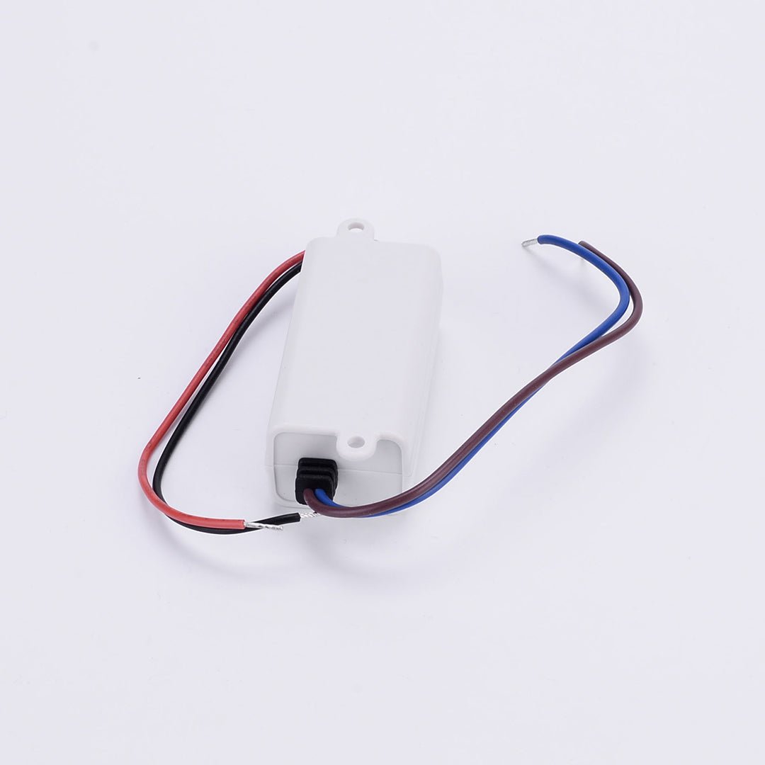 8W Meanwell Driver 8W / 100-240V / 24V /0-03A