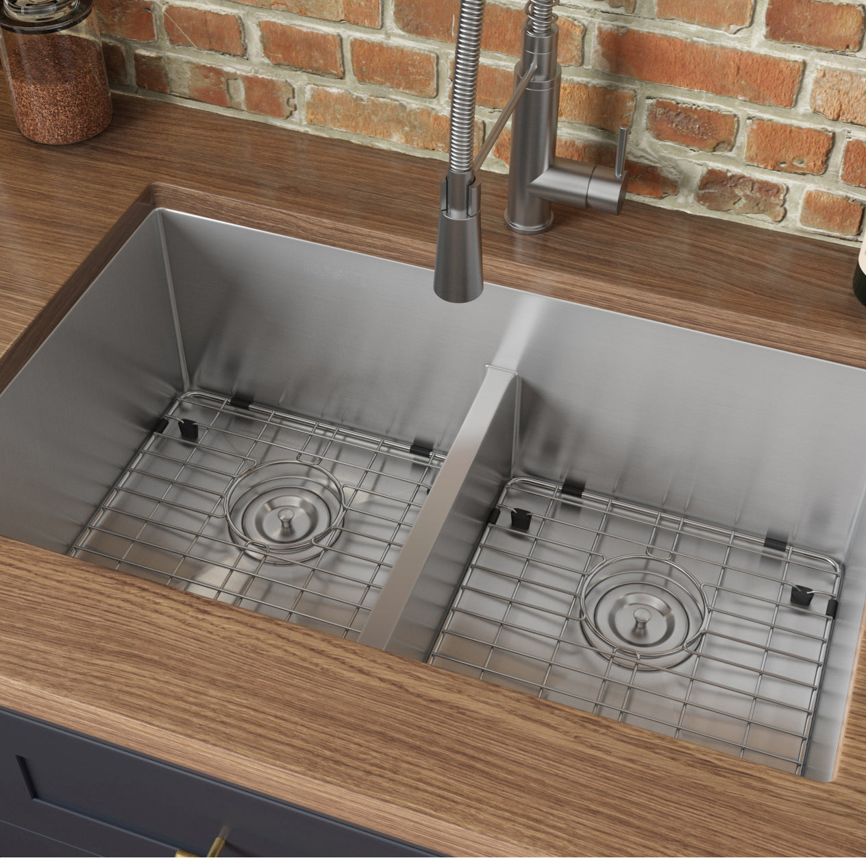 Low-Divide Undermount Tight Radius 50/50 Double Bowl 16 Gauge Stainless Steel Kitchen Sink