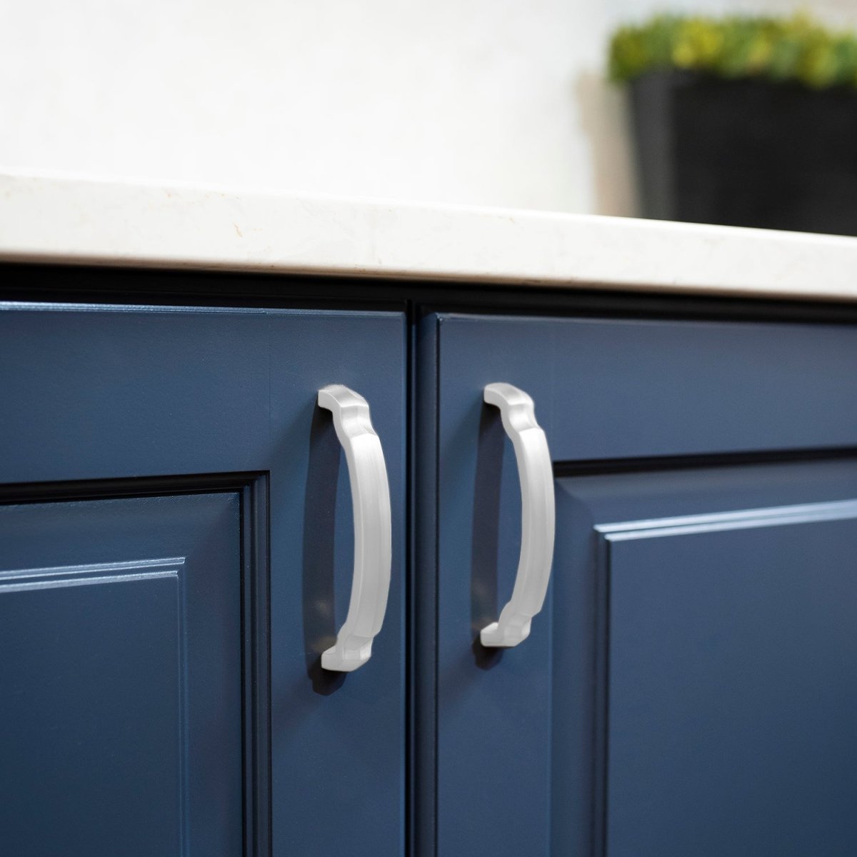 Cabinet Handles 3-3/4 Inch (96mm) Center to Center - Hickory Hardware