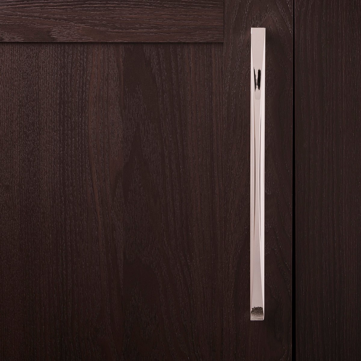 Cabinet Pull 8-13/16 Inch (224mm) Center to Center