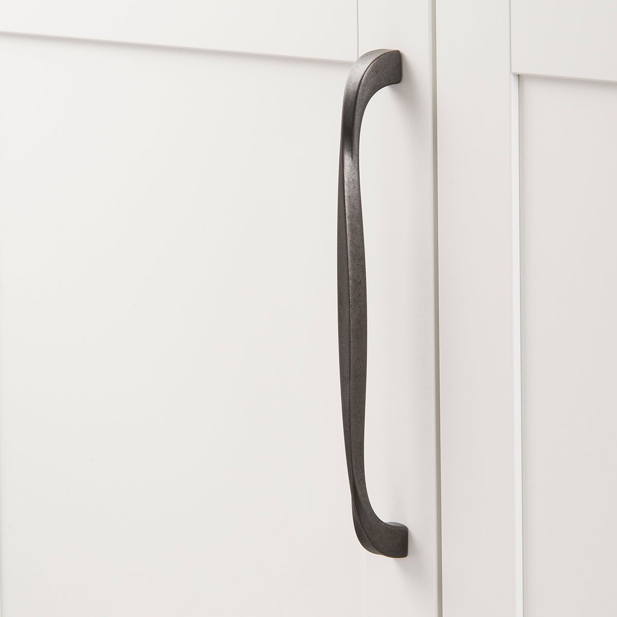 Cabinet Pull 8-13/16 Inch (224mm) Center to Center - Hickory Hardware