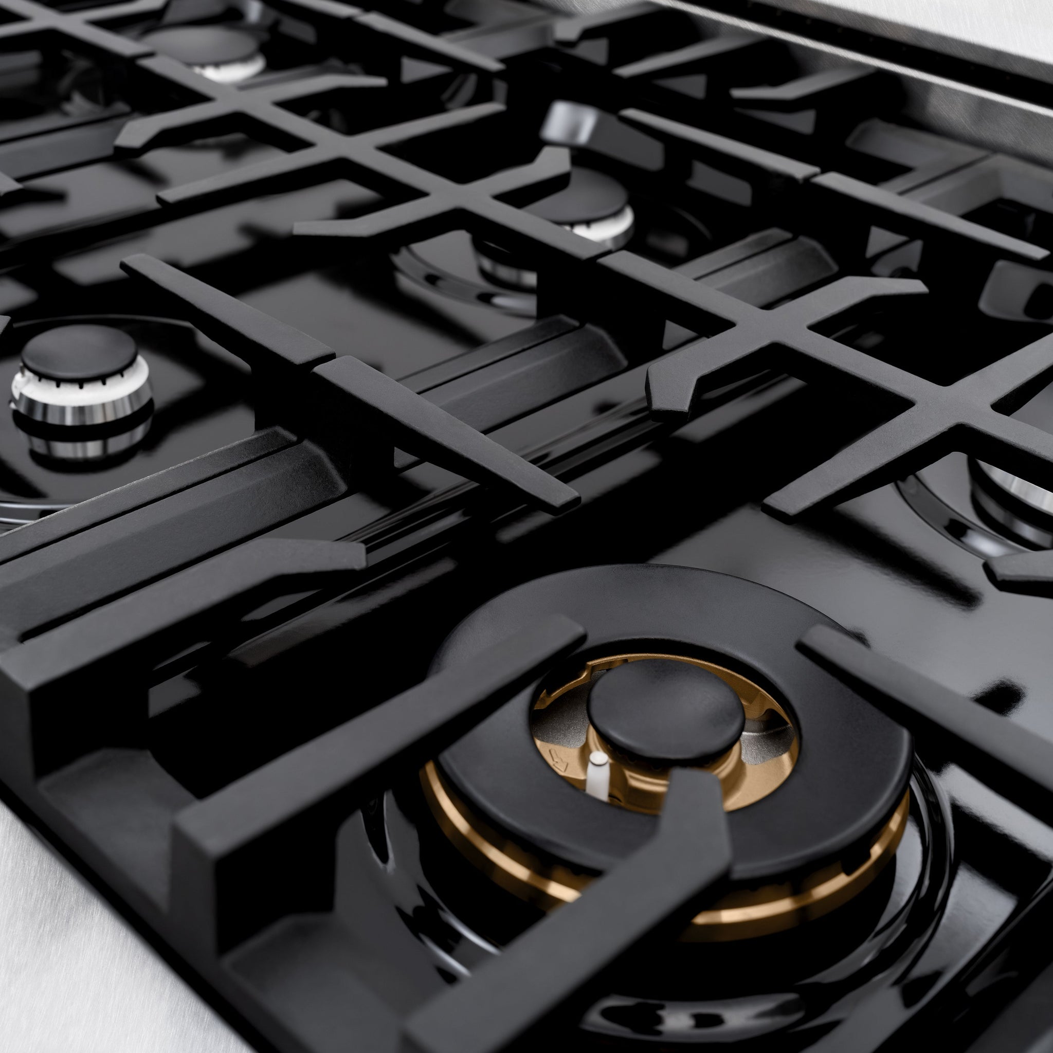 ZLINE 36 in. 5.2 cu. ft. Classic Dual Fuel Range with 6 Burner Gas Cooktop and Electric Convection Oven in Satin Stainless Steel with White Matte Door (CDRS-WM-36)