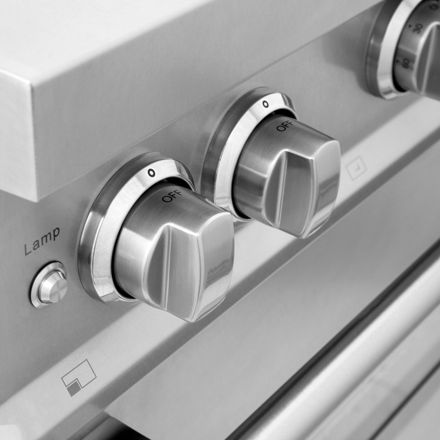 ZLINE 36 in. Professional 4.6 cu. ft. 6 Gas on Gas Range in Stainless Steel with Reversible Griddle (RG-GR-36)